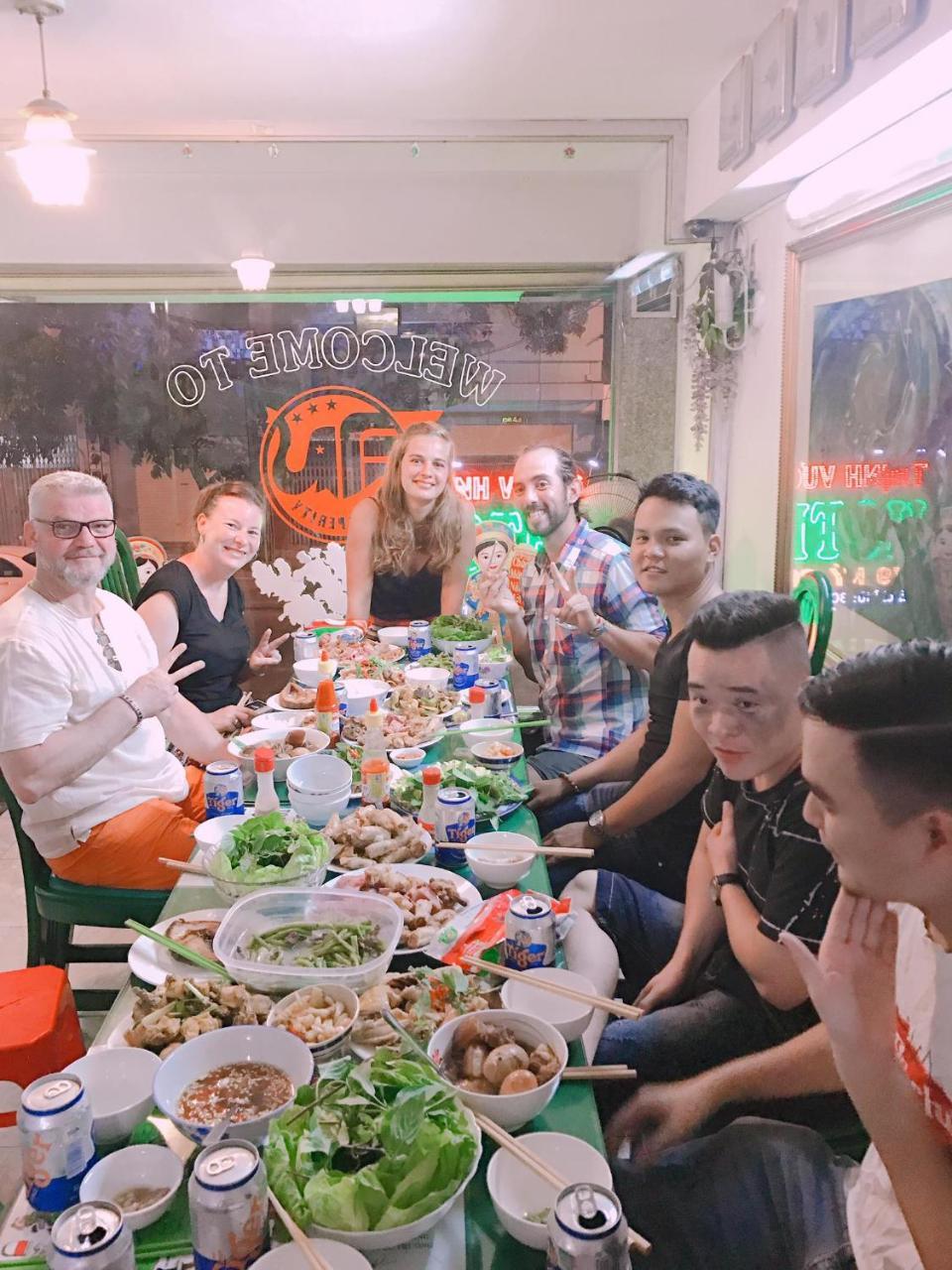 Thinh Vuong Hotel مدينة هوشي منه المظهر الخارجي الصورة